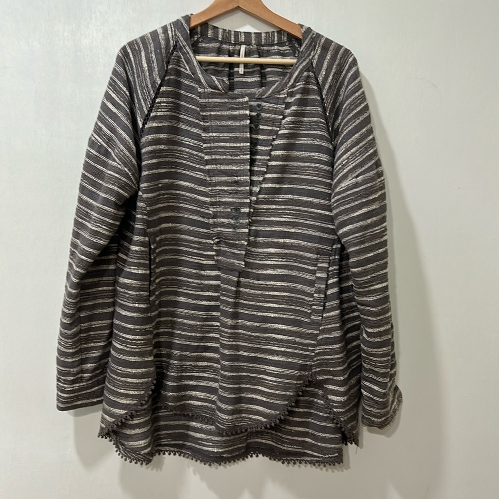 FREE PEOPLE WOMENS LONG SLEEVES STRIPE OVERSIZED TOP GREY Sz SMALL